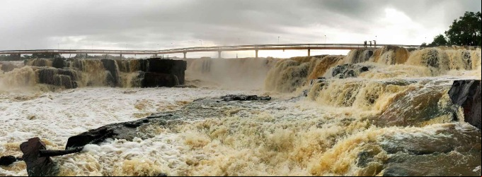 Cachoeira do Urubu: Maravilha do Piauí